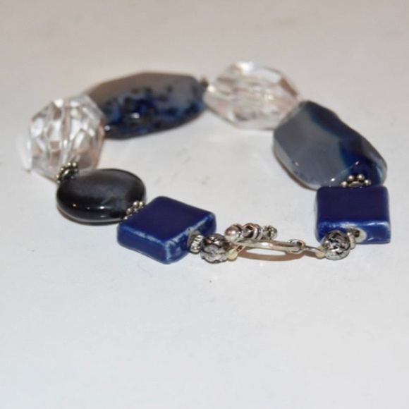 Vintage large beaded Bracelet with Toggle Clasp 9" - Picture 3 of 3